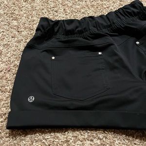 NWOT lululemon shorts